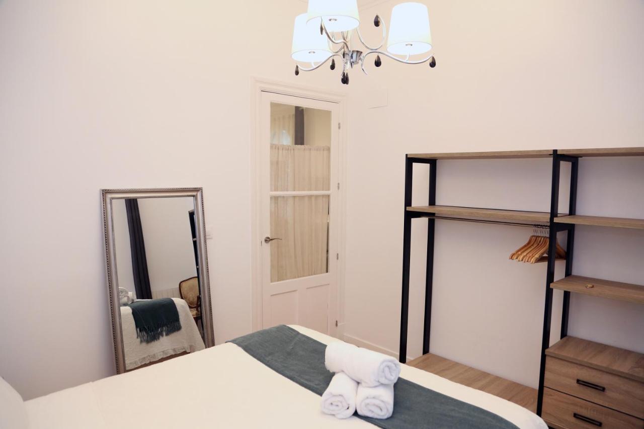 Апартаменти Piso Exclusivo Frente Al Casco Viejo Con Parking Gratis Більбао Екстер'єр фото